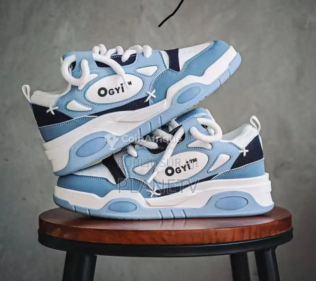 Oagy Originale Disponible Of