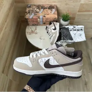 Nike Originale Disponible Of