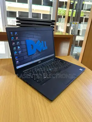 Photo - Ordinateur Portable Dell Latitude 14 7480 8GB Intel Core I5 SSD 256GB