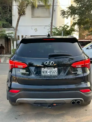 Hyundai Santa Fe 2015 Noir