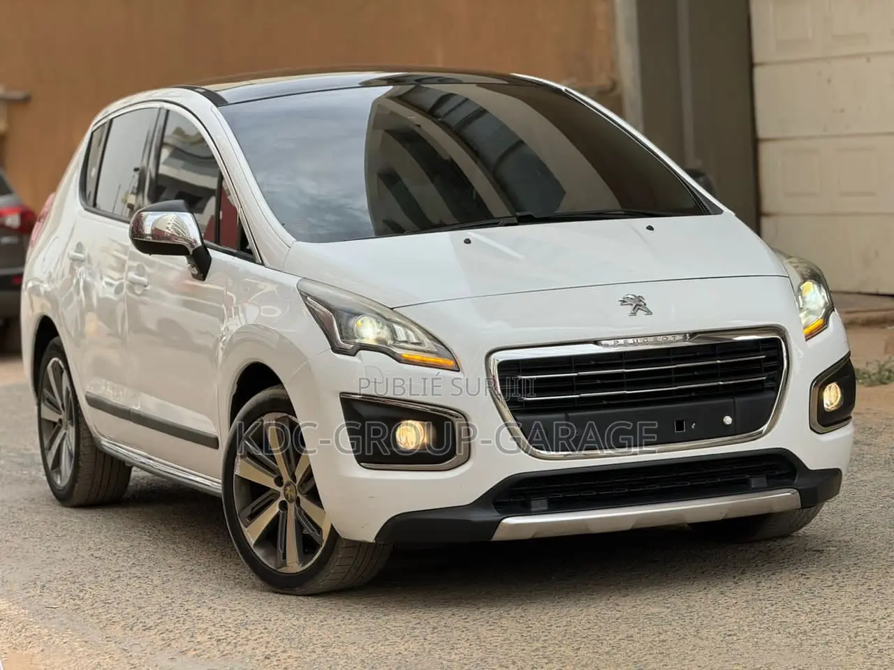 PEUGEOT 3008 2016 Blanc