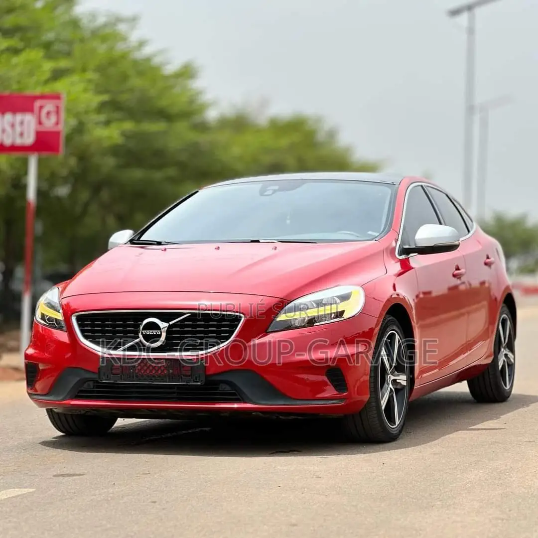 Volvo V40 2017 Rouge