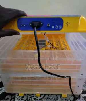 Couveuse Électrique Et Solaire