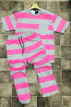 Photo - Ensemble Unisexes Disponible en Coton TWK