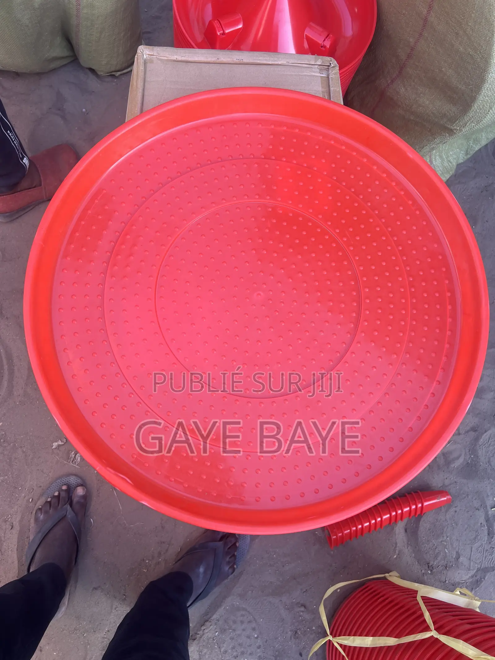 Abreuvoir Et Mangeoire