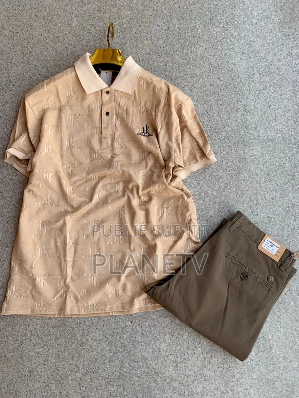 Ensemble Très Jolie Disponible DMDS