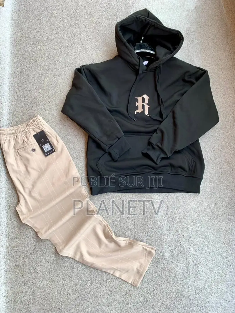 Ensemble Très Jolie Disponible DMDS