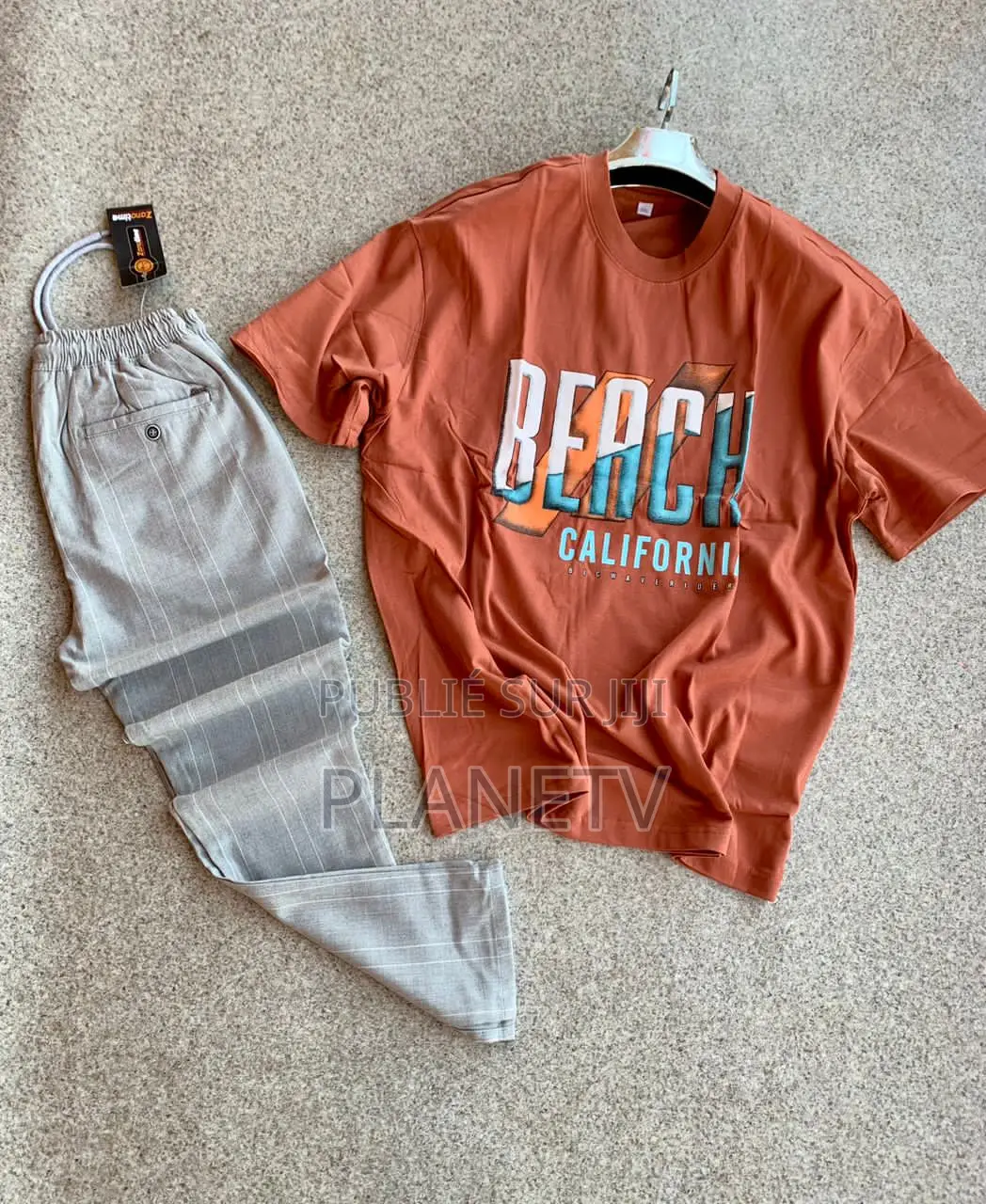 Ensemble Très Jolie Disponible DMDS