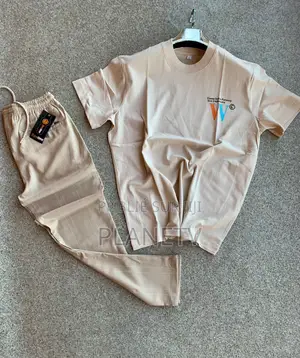 Ensemble Très Jolie Disponible DMDS