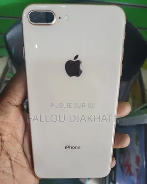 New Pomme iPhone 8 Plus 64 GB Autre