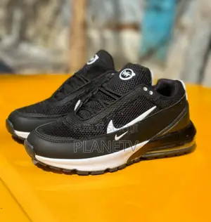 Chaussures Très Jolie Disponible TDS