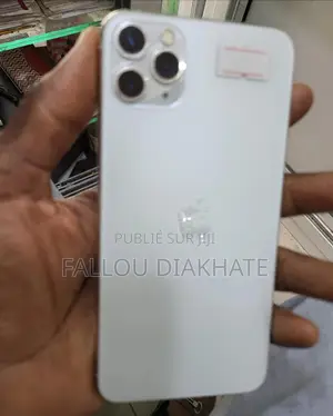 New Pomme iPhone 11 Pro Max 256 GB Autre