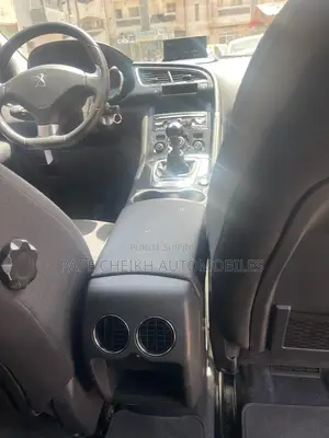 PEUGEOT 3008 2016 Bleu