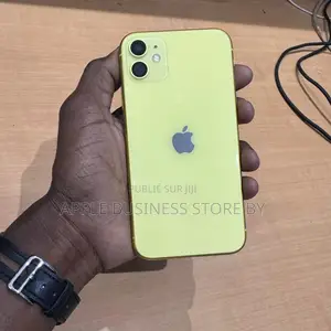 New Pomme iPhone 11 64 GB Jaune