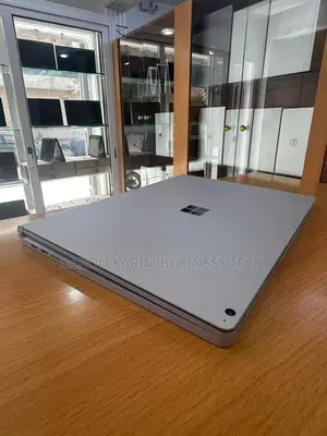 New Microsoft Surface Book 2 16GB Intel Core I7 SSD 1T