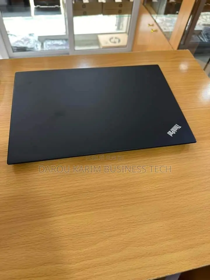 New Lenovo ThinkPad T460s 8GB Intel Core I7 SSD 256GB