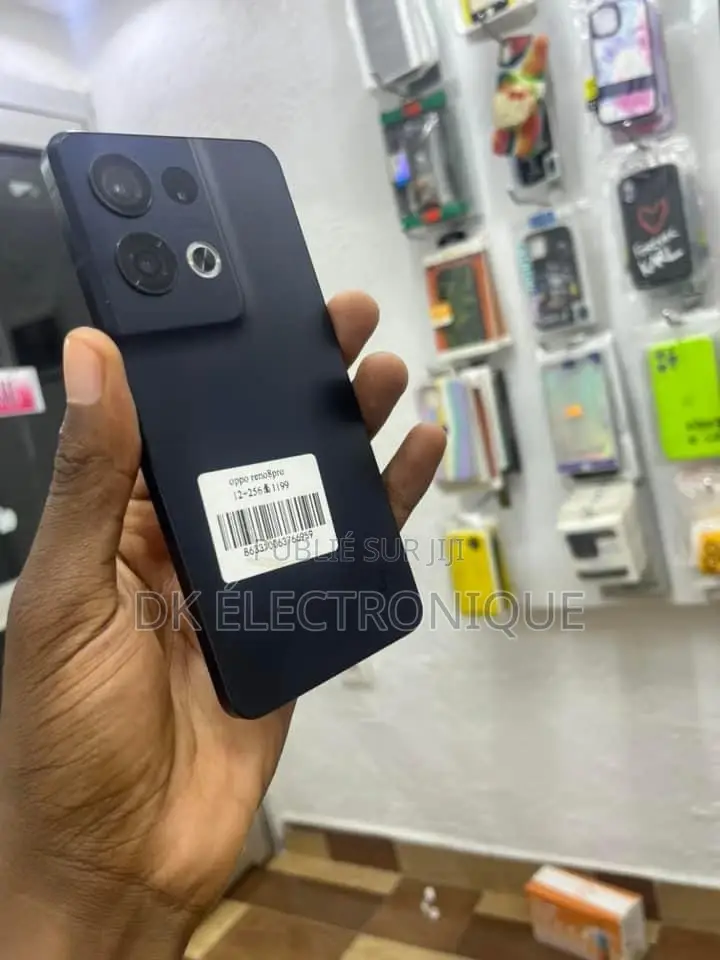 Oppo Reno8 Pro 256 GB Noir