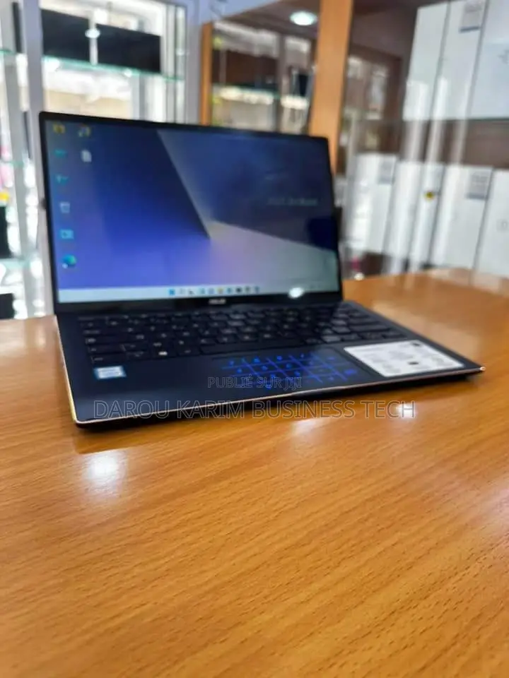 New Asus Zenbook Flip 13 UX363 8GB Intel Core I5 SSD 512GB