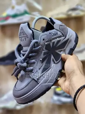 Photo - Oggy Originale Disponible VSPM