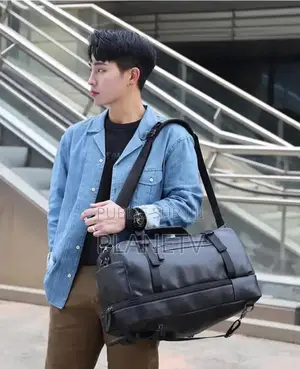 Sacs À Dos en Cuir Original en Promotion Disponible Nf