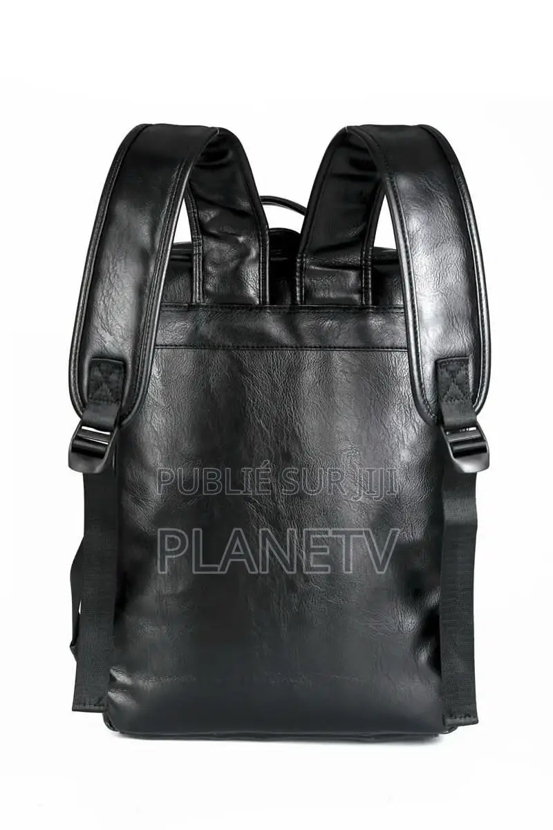 Sacs À Dos en Cuir Original en Promotion Disponible Of