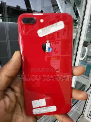 Photo - New Pomme iPhone 8 Plus 64 GB Autre