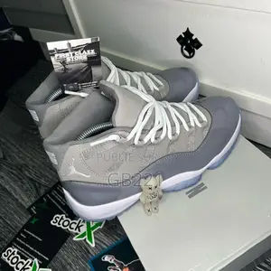 Air Jordan XI (11) Retro Cool Grey