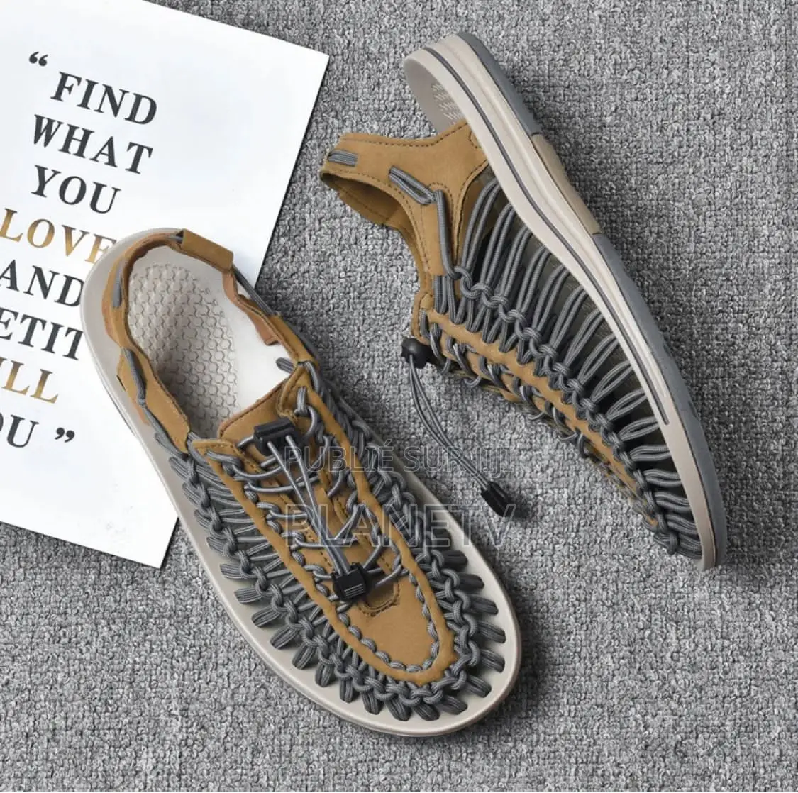 Chaussures Très Jolie Et Original Disponible Ss Of