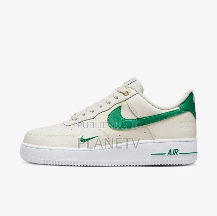 Air Force Très Jolie Originale Disponible Of