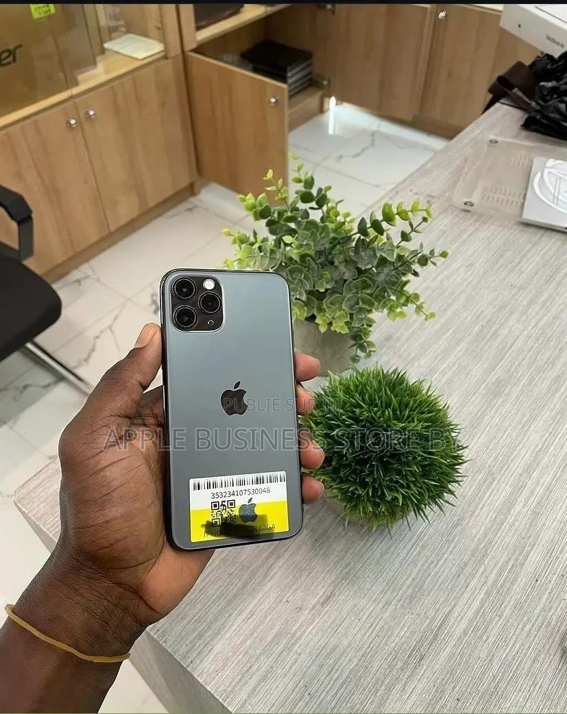 New Apple iPhone 11 Pro 64 GB Vert