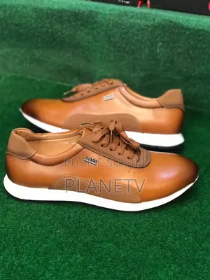 Promo 100% Cuir Disponible Cf