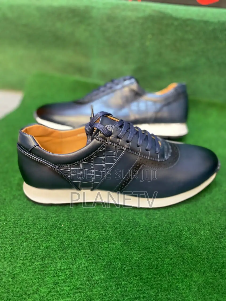 Promo 100% Cuir Disponible Cf