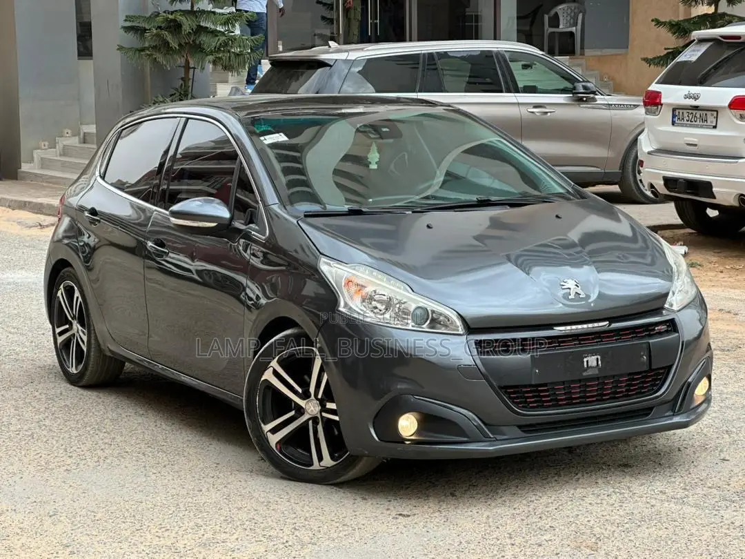 PEUGEOT 208 2018 Gris