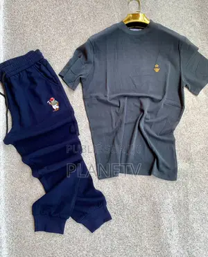 Ensemble Très Jolie Disponible DMDS