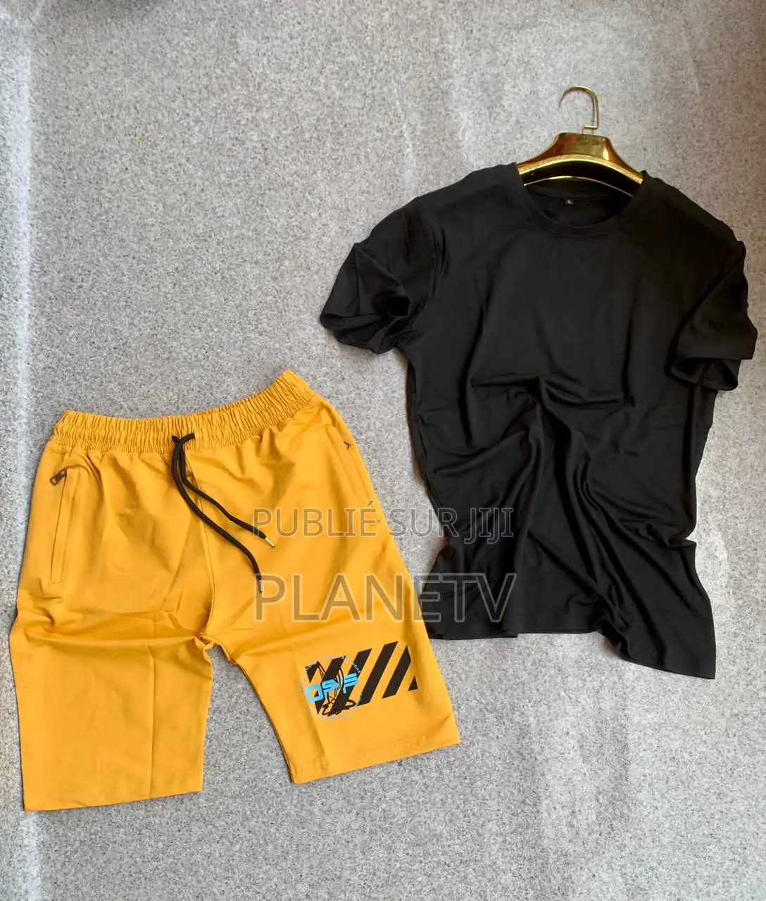 Ensemble Très Jolie Disponible DMDS