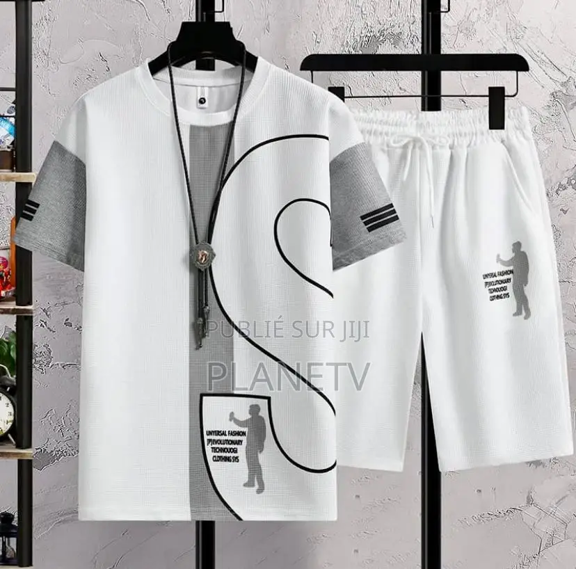 Ensemble Très Jolie Disponible DMDS