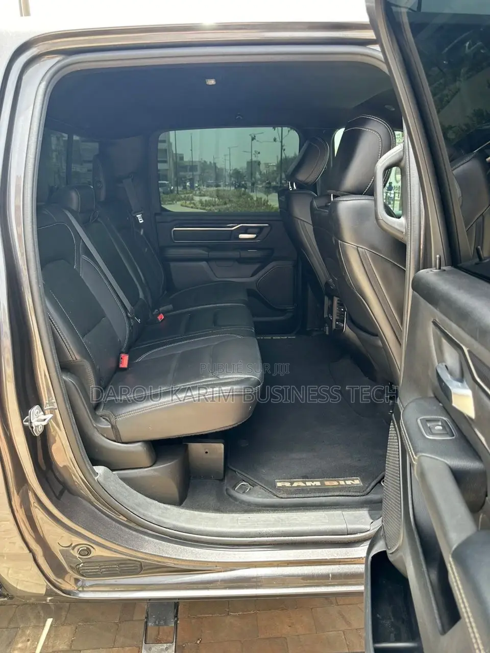 Dodge RAM 1500 5.7 Hybrid AWD 2019 Gris