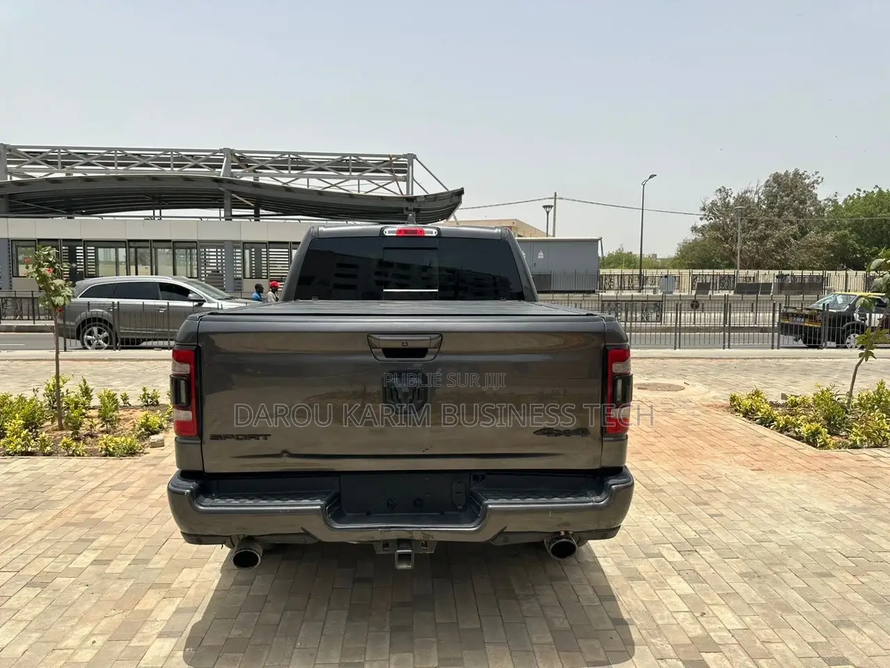 Dodge RAM 1500 5.7 Hybrid AWD 2019 Gris