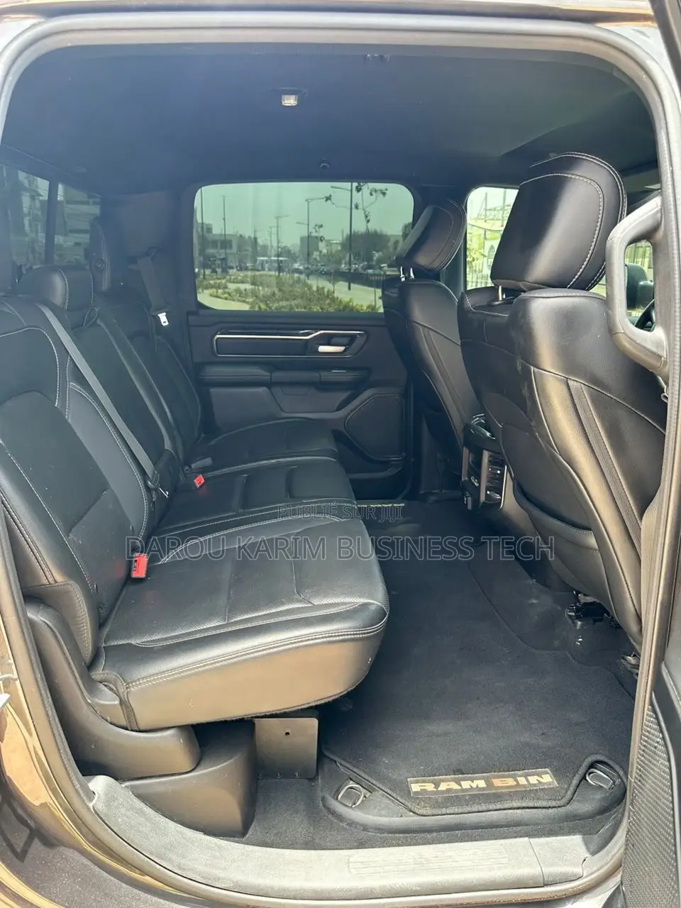 Dodge RAM 1500 5.7 Hybrid AWD 2019 Gris