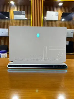 New Ordinateur Portable Alienware M17x R2 32GB Intel Core I9 SSD 1T