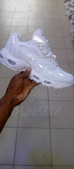 Photo - Air Max Blanc Original Disponible Cf