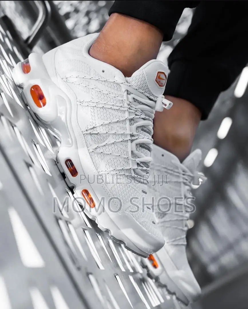 Chaussures Nike Tn