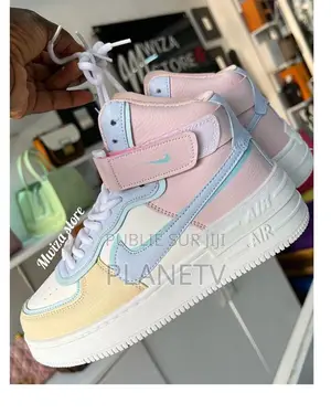 Photo - Chaussures Nike Original Disponible WCM