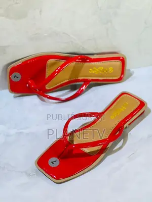 Sandales Très Originale Disponible BFS