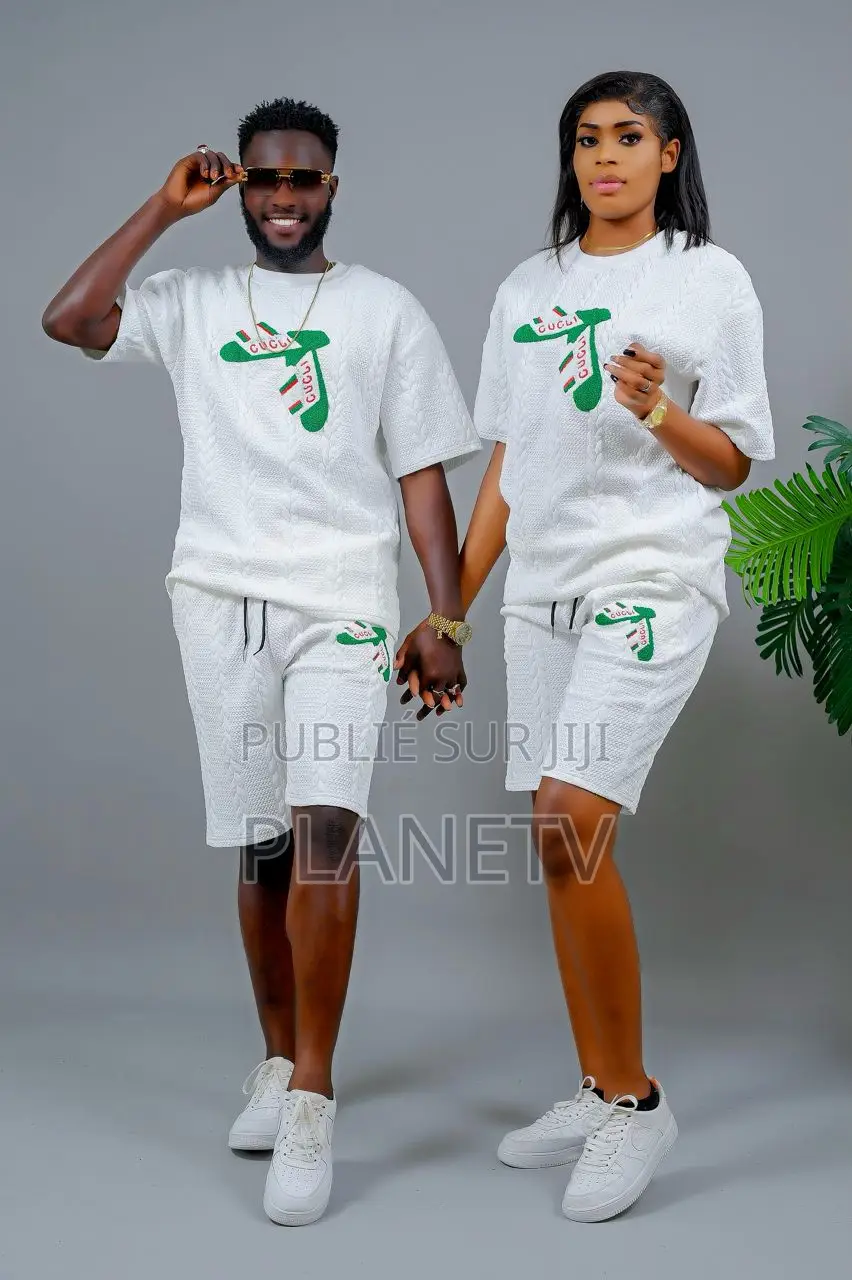 Ensemble Très Jolie Disponibles Kb