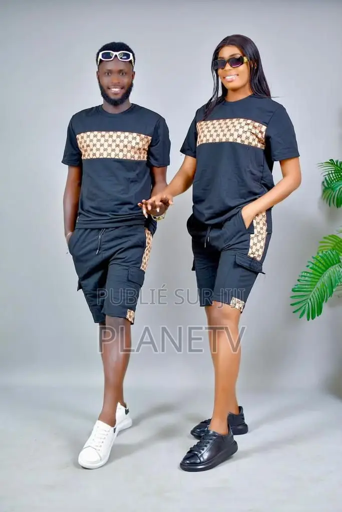 Ensemble Très Jolie Disponible Kb