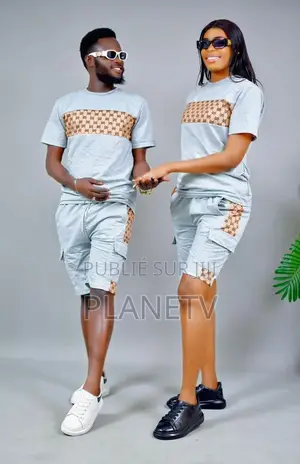 Ensemble Très Jolie Disponible Kb