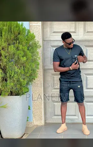 Ensemble Très Jolie Originale Disponible Kb