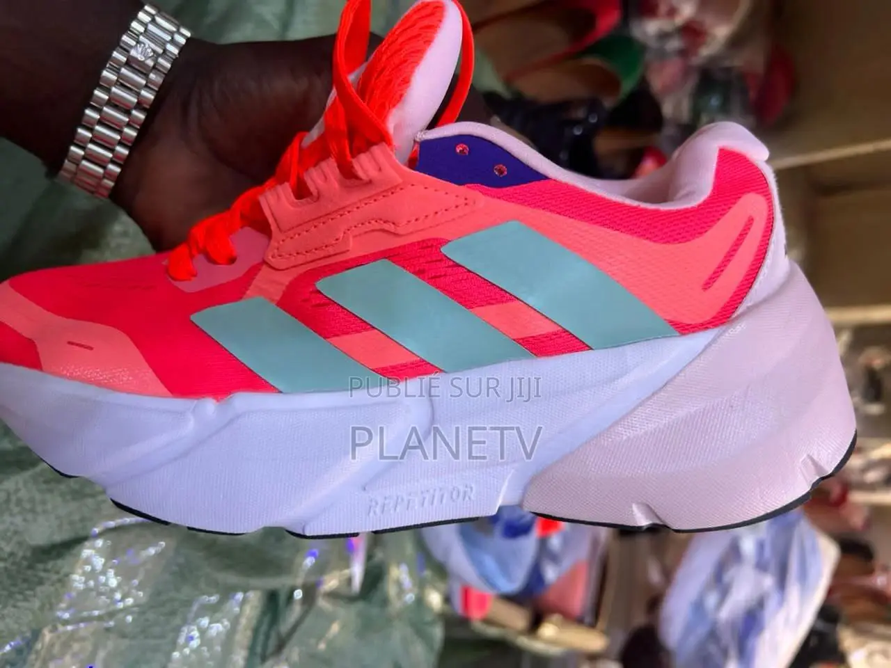 Chaussures Très Jolie Originale Disponible BFS