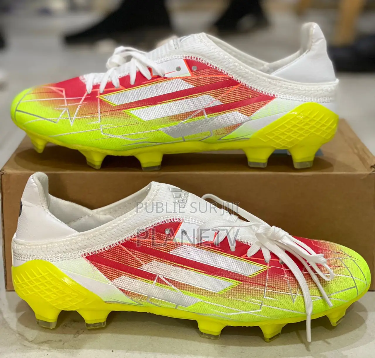 Crampons Coupé Originale Disponible TDS